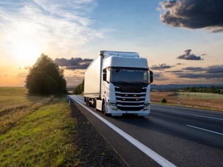 Elgin, IL CDL violations defense lawyer